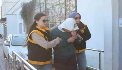 Karı-koca tartışmasında kadın kocasını bıçakladı