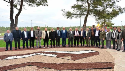 Kocagöz ile ortak akılla yönetilen Kepezde hizmet turu