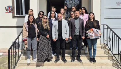 Kuaförler Huzurevi sakinlerine saç bakımı yaptı