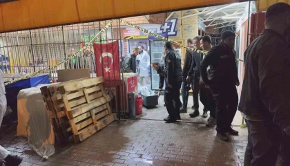 Markette işyeri sahibinin oğlu ile müşteri arasındaki tartışma cinayetle sonuçlandı
