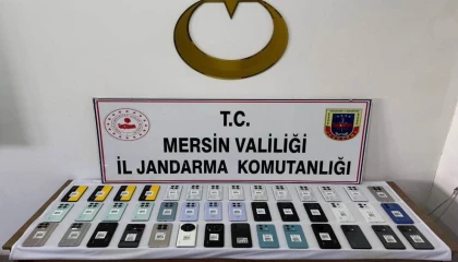 Mersinde 800 bin liralık gümrük kaçağı telefon ele geçirildi