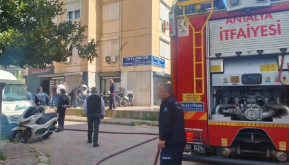 Motosiklet tamirhanesindeki yangın korkuttu