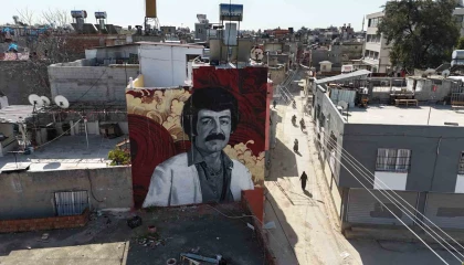 Müslüm Gürses ölümünün 13. yılında Adanada çalıştığı kahvehanede anıldı