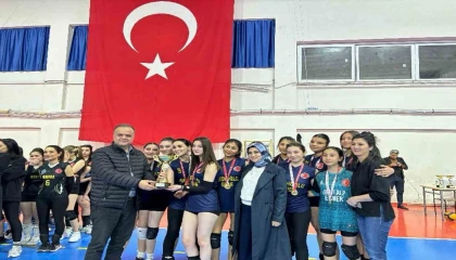 Mutta voleybol turnuvası düzenlendi