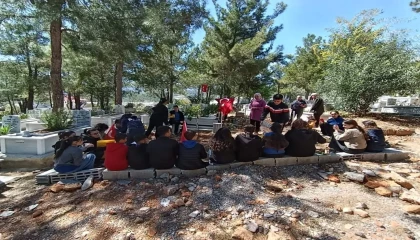 Ortaokul öğrencileri şehit Sedat Yabalakı dualarla andı