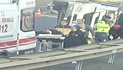 Osmaniyede kontrolden çıkan tır devrildi: 1 yaralı