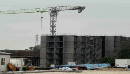 TOKİ konutları Tarsusta yükselmeye başladı