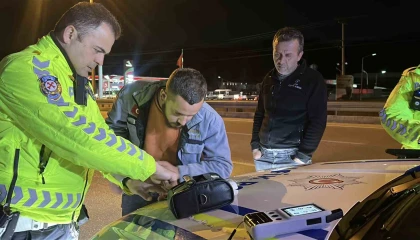 Uygulama noktasına gelmeden sürücü değiştirdi, kendisi itiraf etse de kamera kaydı istedi
