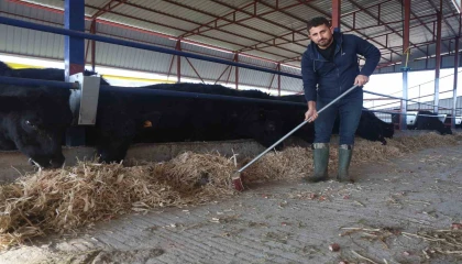 Ziraat mühendisliğini bırakarak devlet desteğiyle kurduğu çiftlikte hayvancılığa başladı