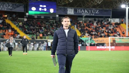 Ziraat Türkiye Kupası: Corendon Alanyaspor: 0 - Galatasaray: 2 (İlk yarı)