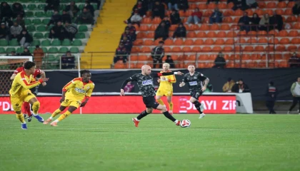 Ziraat Türkiye Kupası: Corendon Alanyaspor: 1 - Galatasaray: 2 (Maç sonucu)