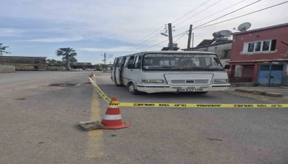 2 yaşındaki çocuk babasının kullandığı aracın altında kaldı