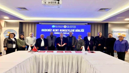 Akdeniz kent konseyleri birliği Alanyada kuruldu