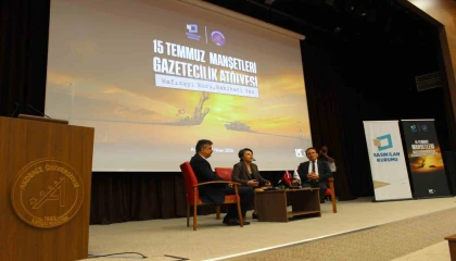 Akdeniz Üniversitesinde 15 Temmuz Manşetleri Gazetecilik Atölyesi düzenlendi