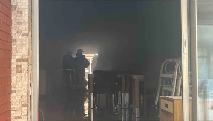 Alanyada tadilattaki otelde çıkan yangın korkuttu