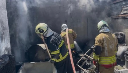 Antakyada iş yeri alevlere teslim oldu