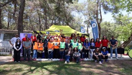 Antalya Büyükşehir Belediyesinden kız çocuklarına spor desteği