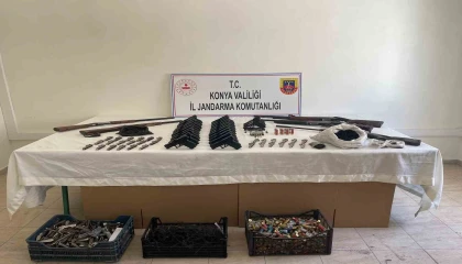 Antalya ve Konyada jandarmadan silah kaçakçılığı operasyonu