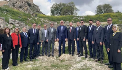 Bakan Ersoy, Kastabala Antik Kentinde incelemelerde bulundu