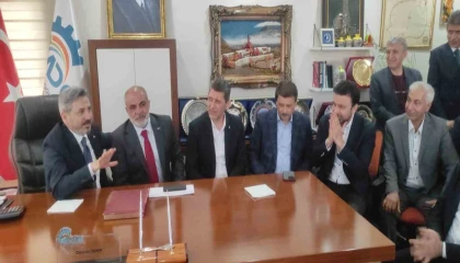 Bakan Yardımcısı Ahmet Aydın Doğu ve Güneydoğu İş Adamları ile bir araya geldi