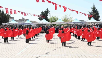 Başkan Görgel, Ulusal Egemenlik ve Çocuk Bayramı kutlu olsun