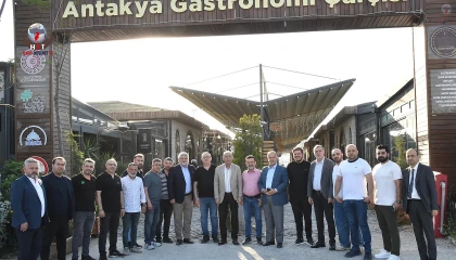 BAŞKAN YAPAR GASTRONOMİ ÇARŞISI ESNAFINI DİNLEDİ
