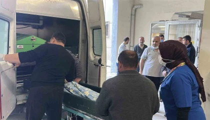Burdurda 7 kişinin hayatını kaybettiği kazada aileler cenazelerini gözyaşlarıyla teslim aldı