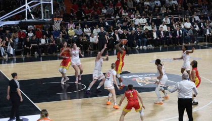 FIBA Kadınlar Avrupa Kupasında şampiyon ÇİMSA ÇBK Mersin