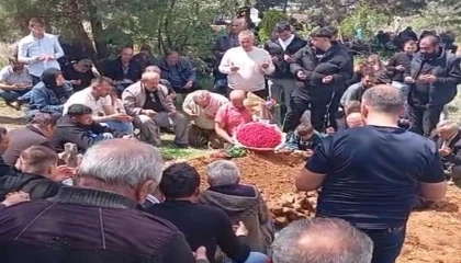 Gelin çiçeği, damadın mezarına konuldu