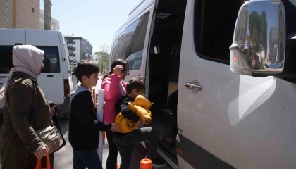 Genç araştırmacılara tarih yolculuğunda belediyeden destek