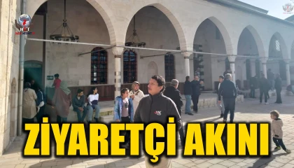 HABİB-İ NECCAR CAMİİ ZİYARETÇİLERLE DOLUP TAŞIYOR