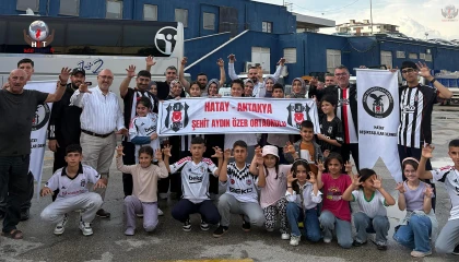 HATAY’DAN İSTANBUL’A SİYAH-BEYAZ SEVDA KÖPRÜSÜ KURULDU