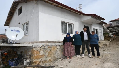 Isparta Belediyesinden evi yanan aileye yeni ev
