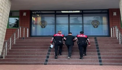 Ispartada firari hükümlü üzerindeki uyuşturucuyla yakalandı