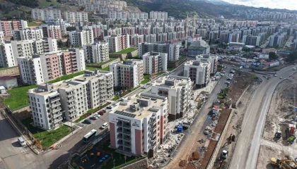 Kahramanmaraşta depremzedeler Doğukentteki yuvalarına taşınıyor