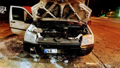 Kahramanmaraşta iki farklı noktada araç yangını söndürüldü