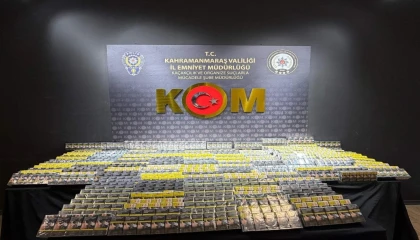 Kahramanmaraşta kaçak telefon ve sigara operasyonu