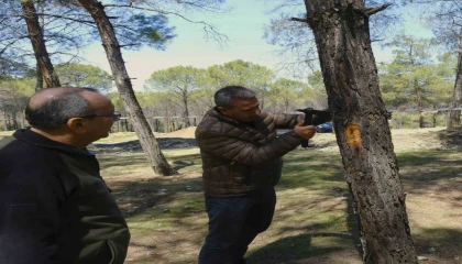 Kahramanmaraşta orman zararlılarına karşı mücadele sahada incelendi