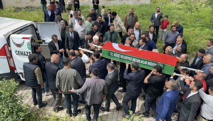 Kahramanmaraştaki saldırıda hayatını kaybeden öğrenci Osmaniyede toprağa verildi