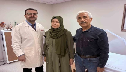 Kalbi üç kez duran hasta hayata döndü