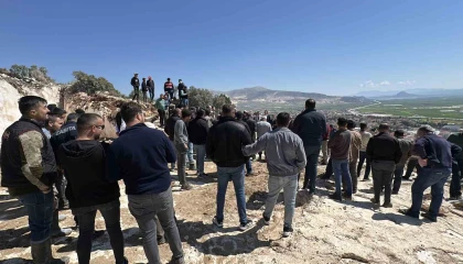 Karamanlıda vatandaşlar mermer ocağına karşı ayaklandı
