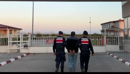 Kesinleşmiş hapis cezalarıyla aranan 7 hükümlü yakalandı