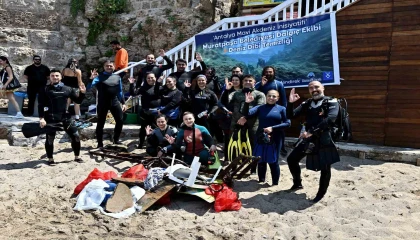 Mermerli Plajında deniz dibi temizliği