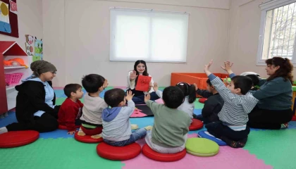 Mersinde çocuklara ve ailelere mahremiyet eğitimi