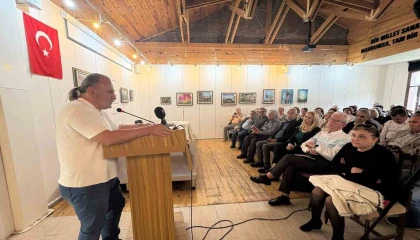 Mersinde edebiyat buluşması: Dr. Nedim İnce okurlarıyla bir araya geldi