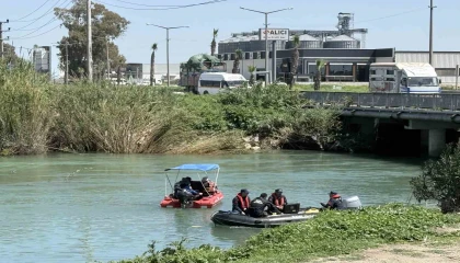 Mersinde kayıp gencin aranmasına 6. günde de devam edildi