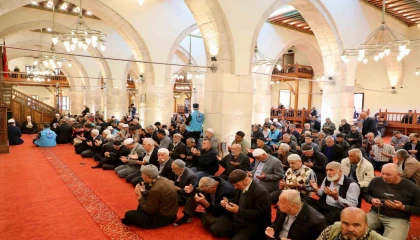 Okul saldırısında hayatını kaybeden öğretmen ve öğrencileri için mevlit okutuldu