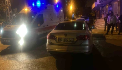 Osmaniyede 3 aracın karıştığı kazada 2 kişi yaralandı