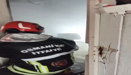 Osmaniyede tek katlı evde çıkan yangın söndürüldü