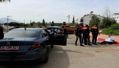 Polisin dur ihtarına uymadı, 15 kilometrelik kovalamaca sonucu yakalandı